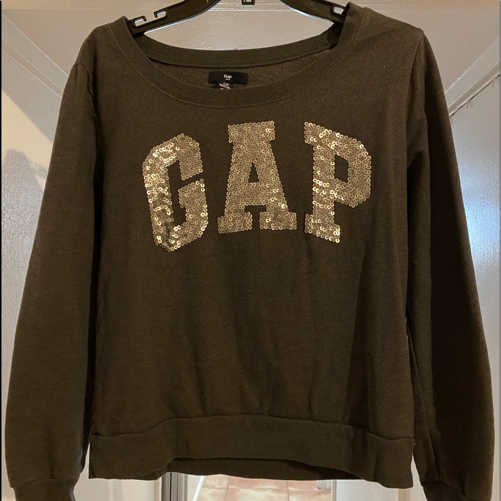 COPY - Gap sweater